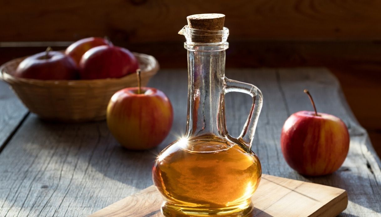 كيفية التخلص من القمل بالخل