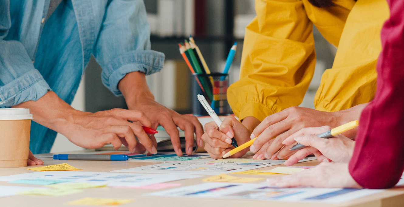 تصميم العلامة التجارية في 5 مراحل تضمن نجاحك